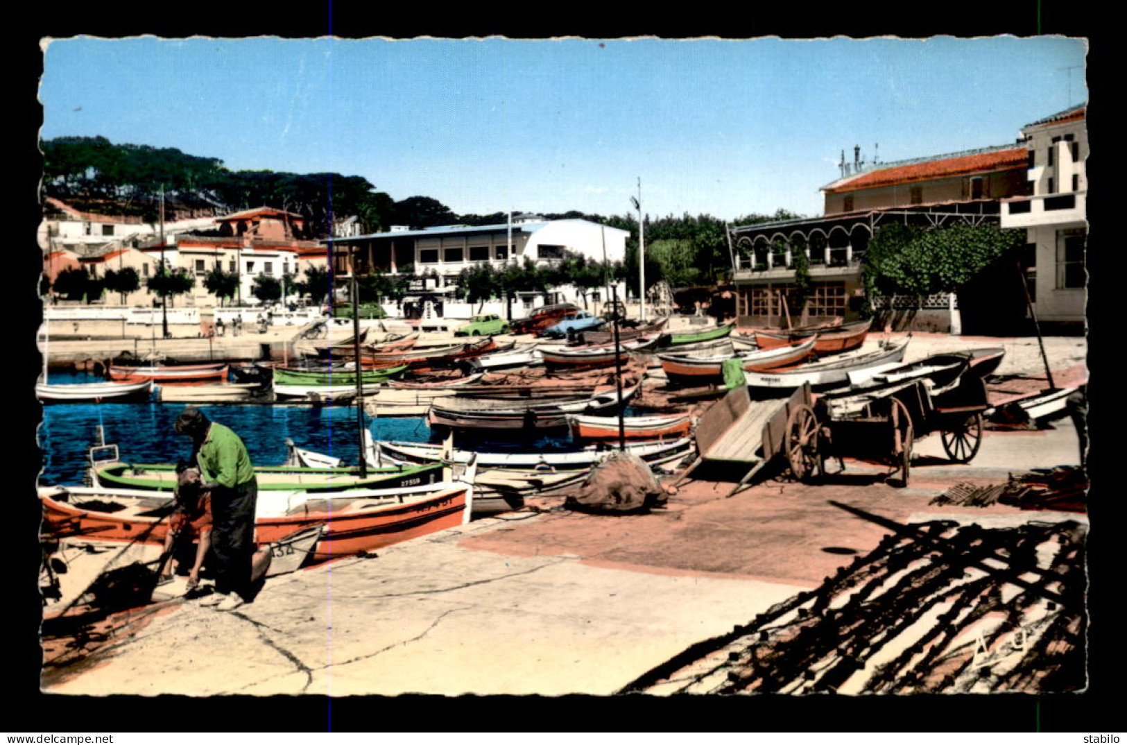 13 - CARRY-LE-ROUET - PREPARATIFS DE PECHE - Carry-le-Rouet