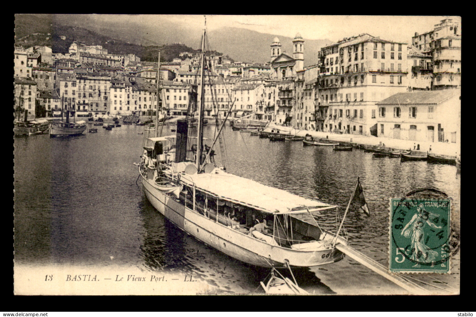 20 - BASTIA - LE VIEUX PORT - YACHT GOLD - Bastia