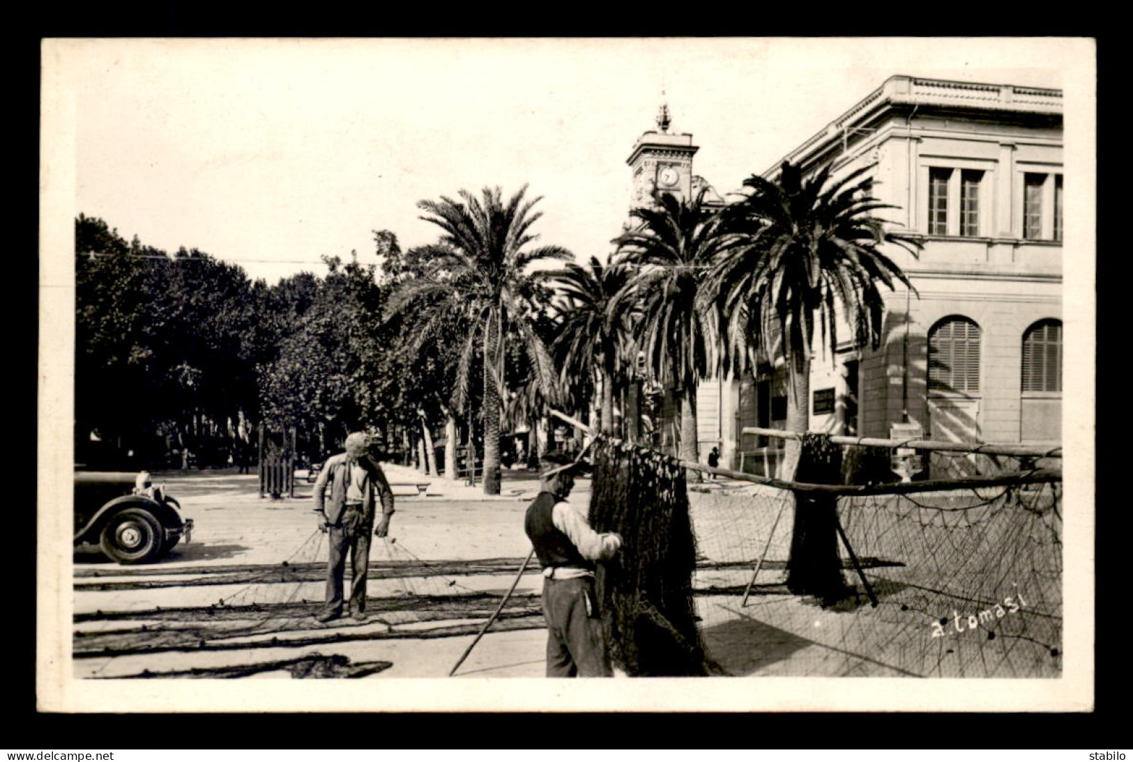 20 - AJACCIO - PLACE DES PALMIERS - EDITEUR A. TOMASI - Ajaccio