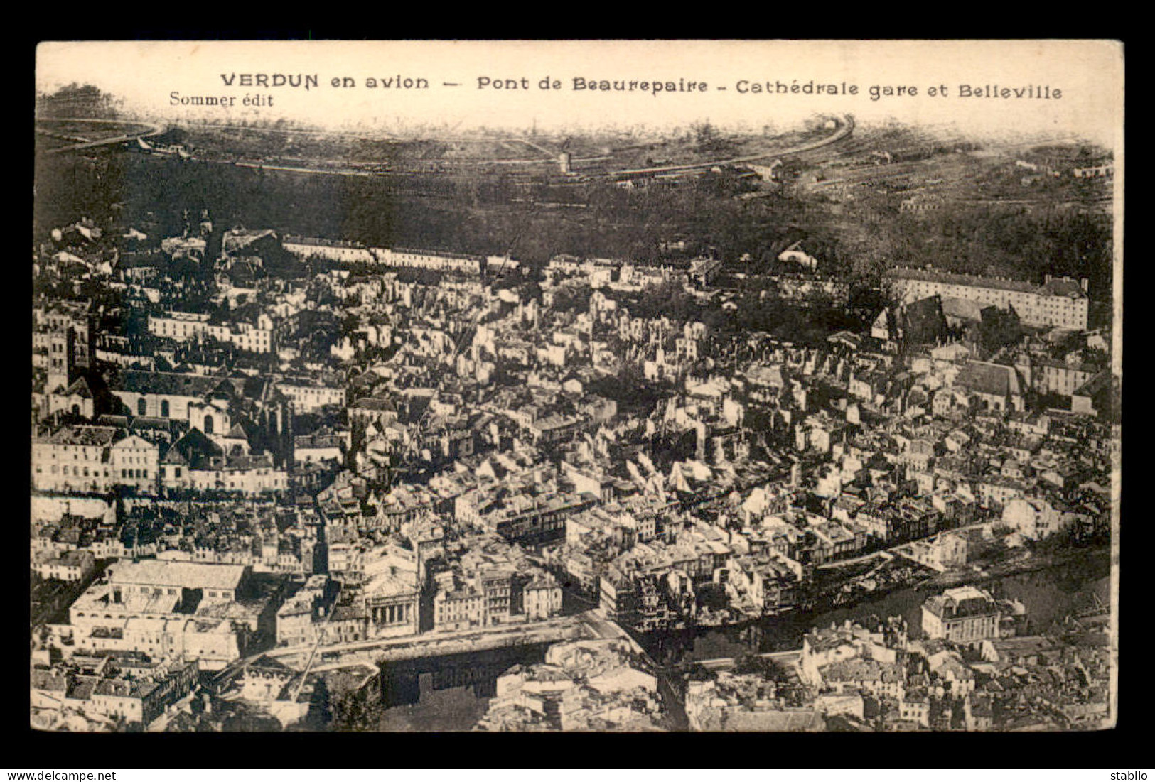 55 - VERDUN - VUE AERIENNE - PONT DE BEAUREPAIRE - CATHEDRALE ET GARE DE BELLEVILLE - Verdun