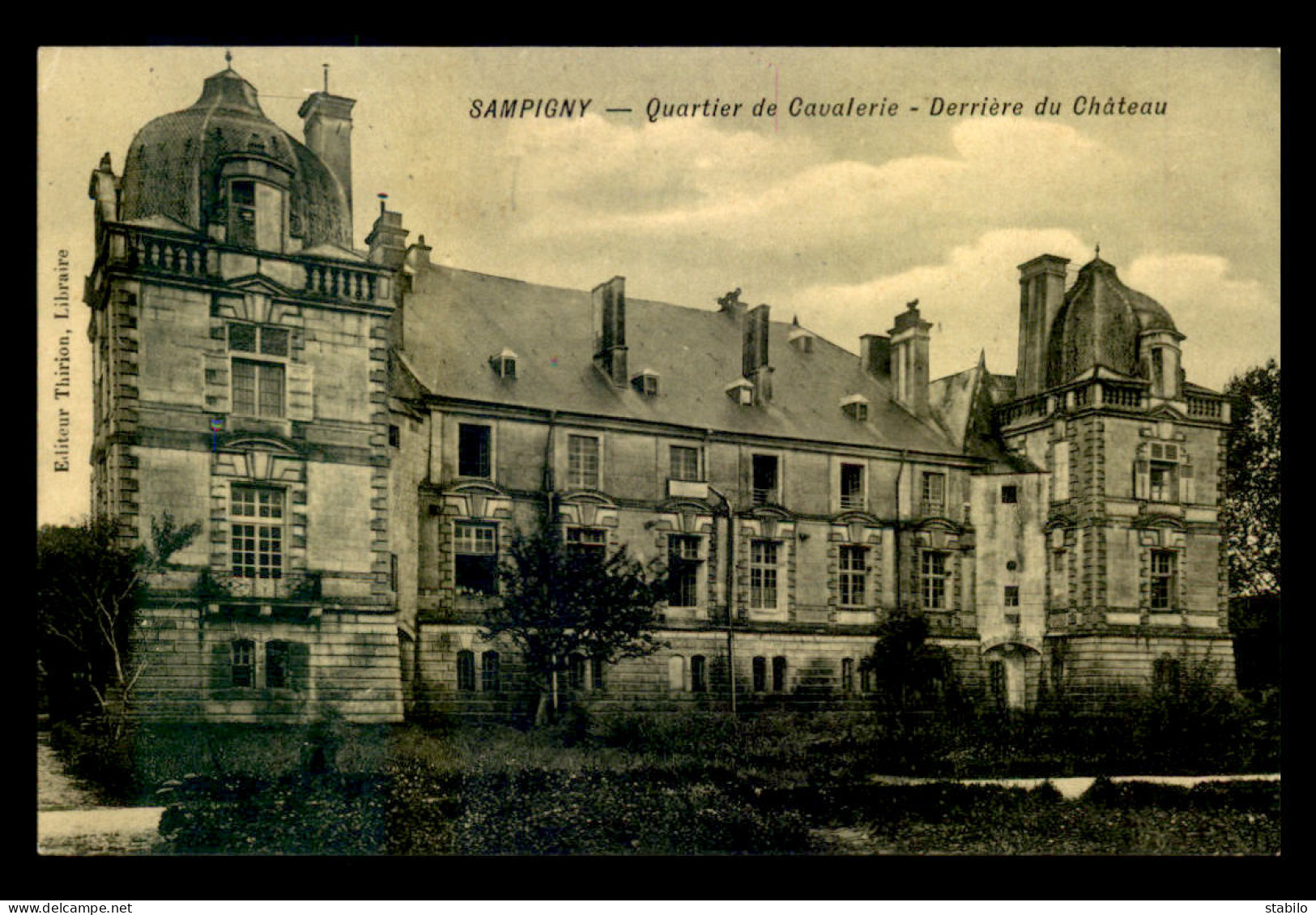 55 - SAMPIGNY - QUARTIER DE CAVALERIE - DERRIERE DU CHATEAU - EDITEUR THIRION - Autres & Non Classés