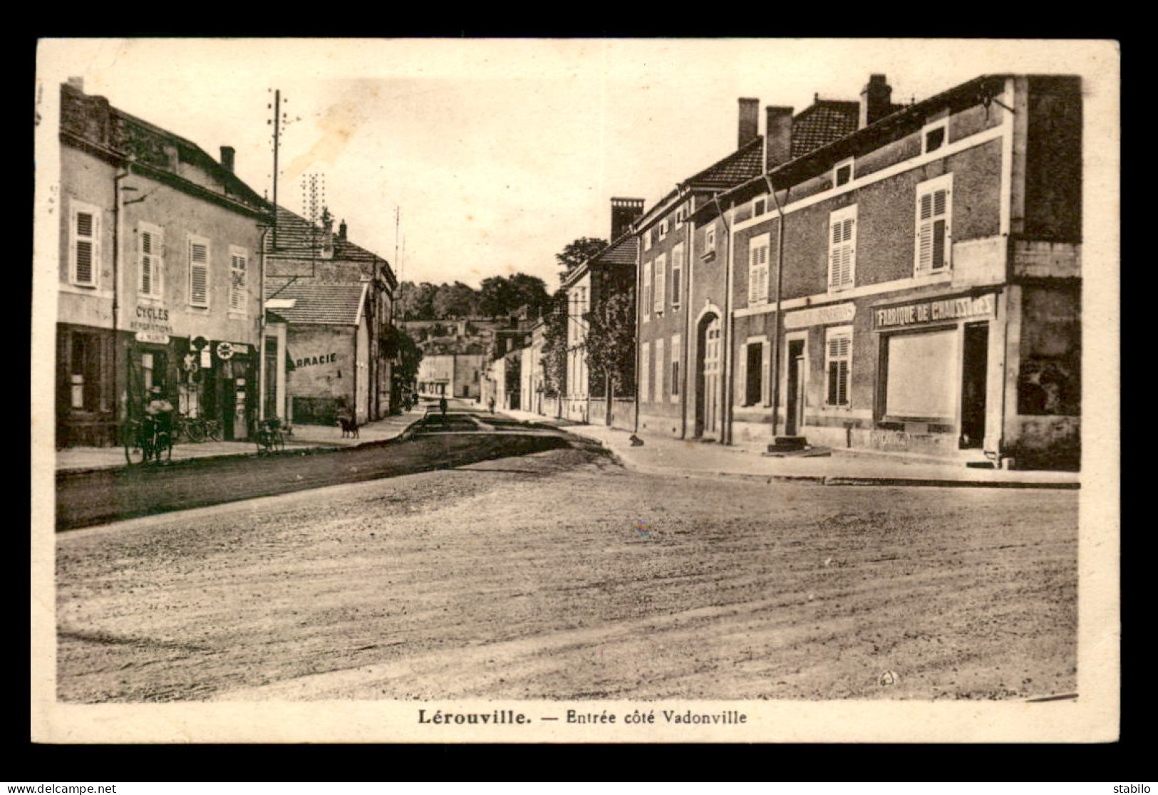 55 - LEROUVILLE - ENTREE COTE VADONVILLE - EDITEUR BIESDORF - Lerouville