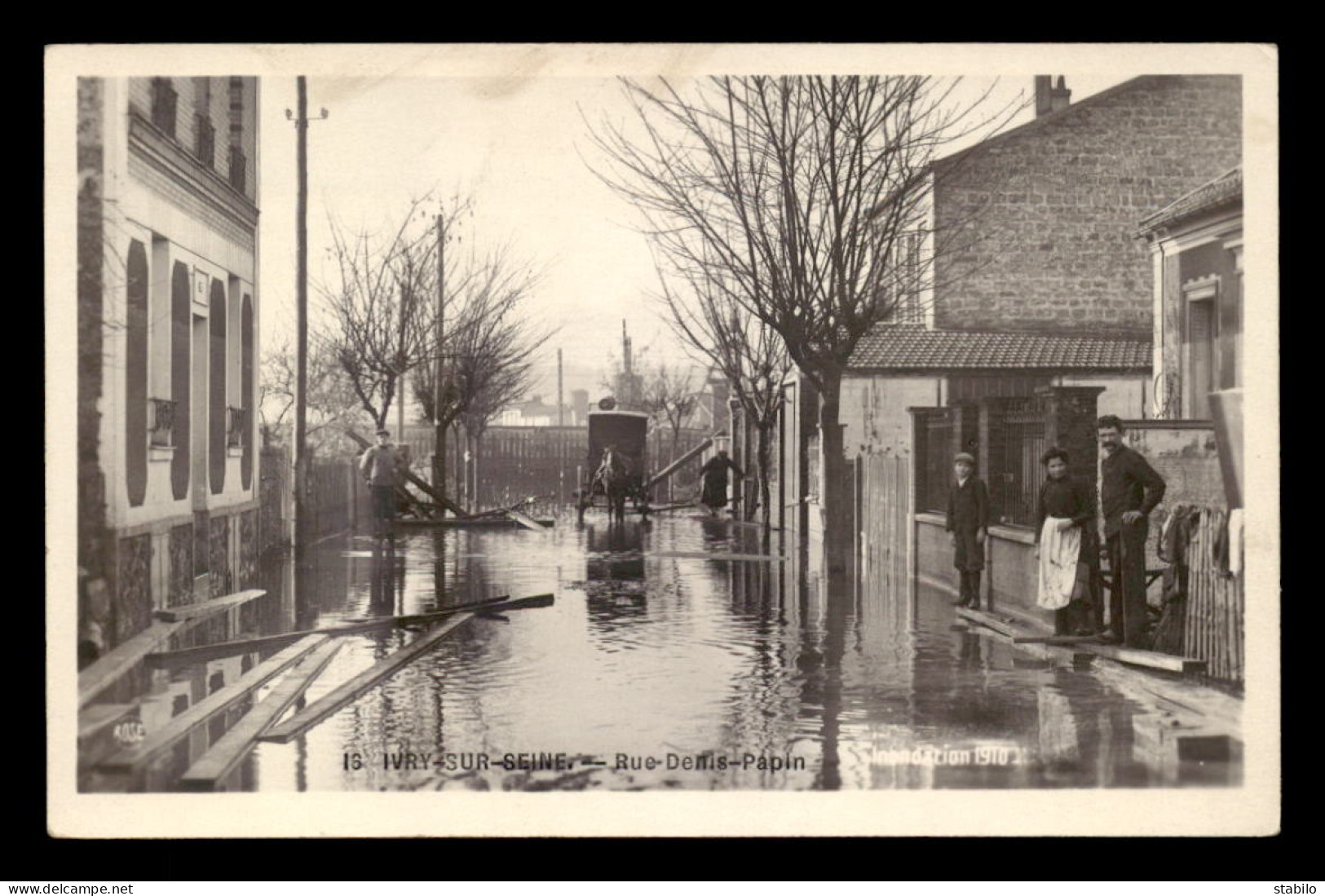 94 - IVRY-SUR-SEINE - INONDATIONS DE 1910 - RUE DENIS PAPIN - Ivry Sur Seine