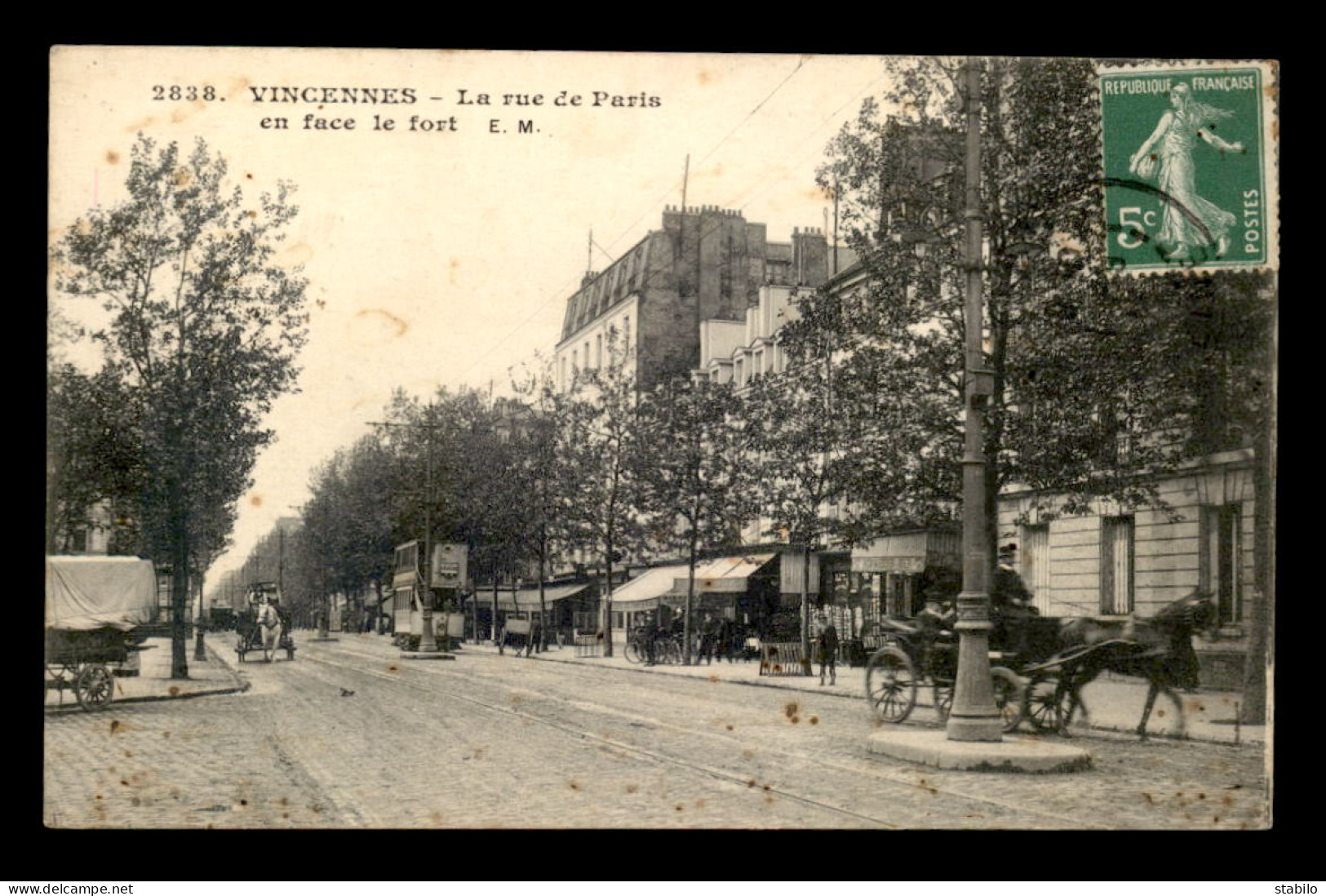94 - VINCENNES - LA RUE DE PARIS - Vincennes