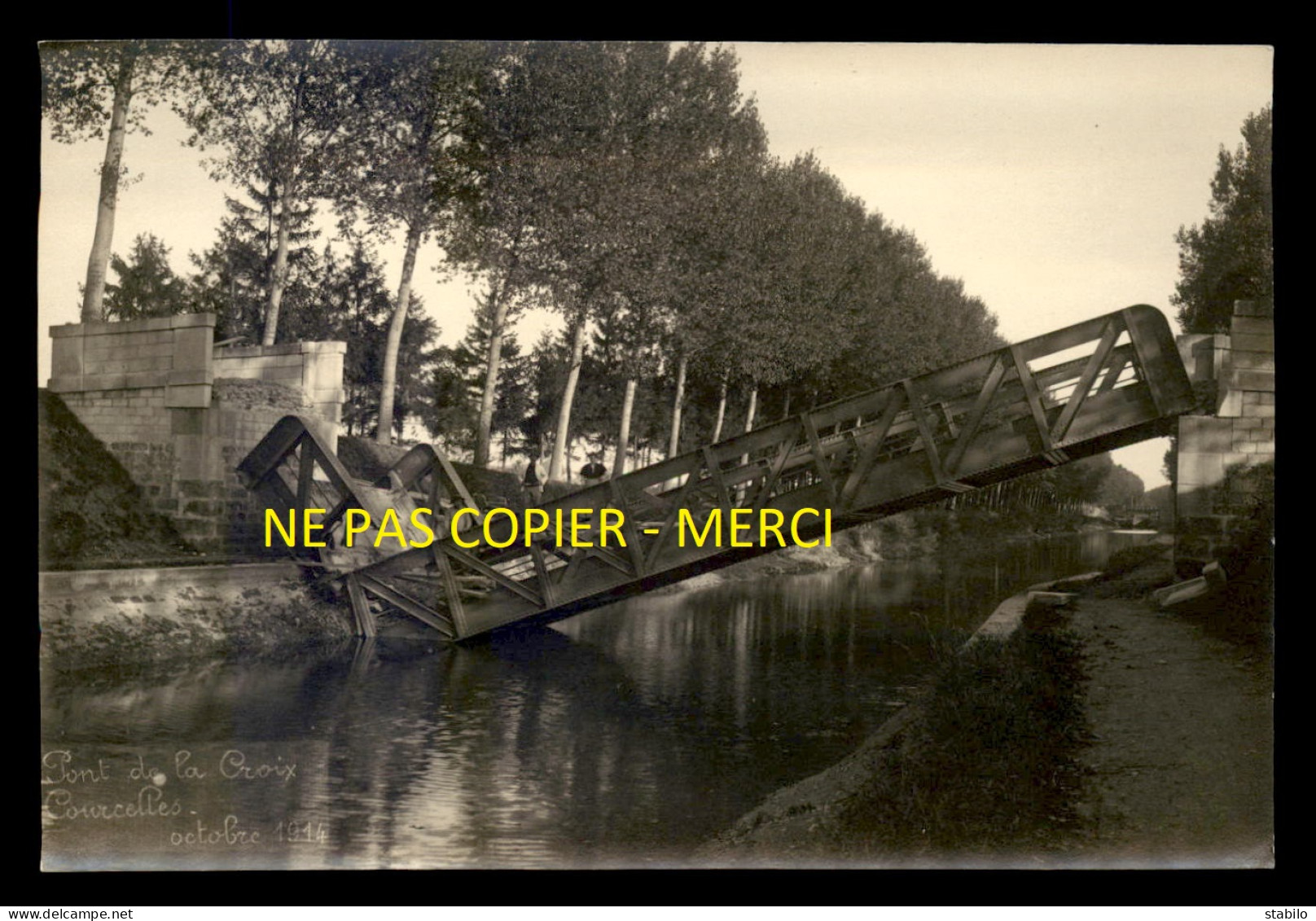 GUERRE 14/18 - ST-BRICE-COURCELLES (MARNE) - PONT DE LA CROIX COURCELLES DETRUIT - 2 PHOTOS 17 X 11 CM - Krieg, Militär