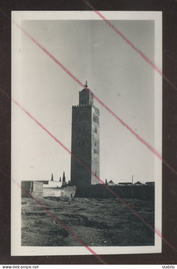 MAROC - MARRAKECH - CEREMONIE EN 1939 - 5 PHOTOS FORMAT 11 X 8.5 CM ET 11 X 7 CM