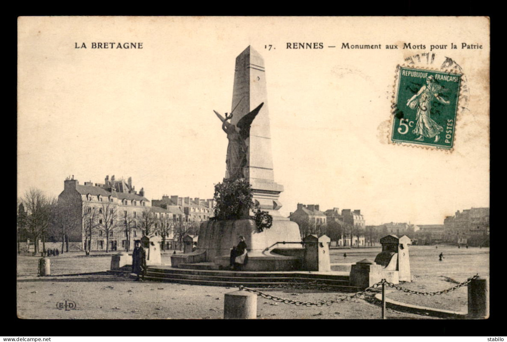 35 - RENNES - LE MONUMENT AUX MORTS - Rennes