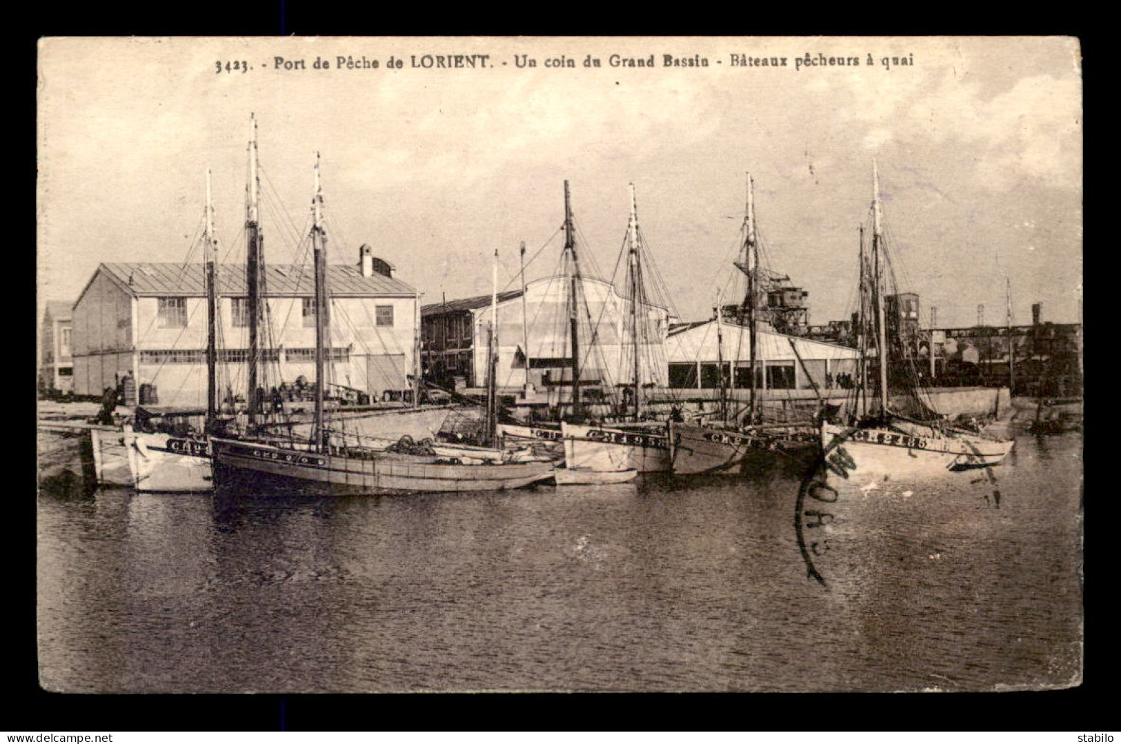 56 - LORIENT - BATEAUX DE PECHE AU GRAND BASSIN - Lorient