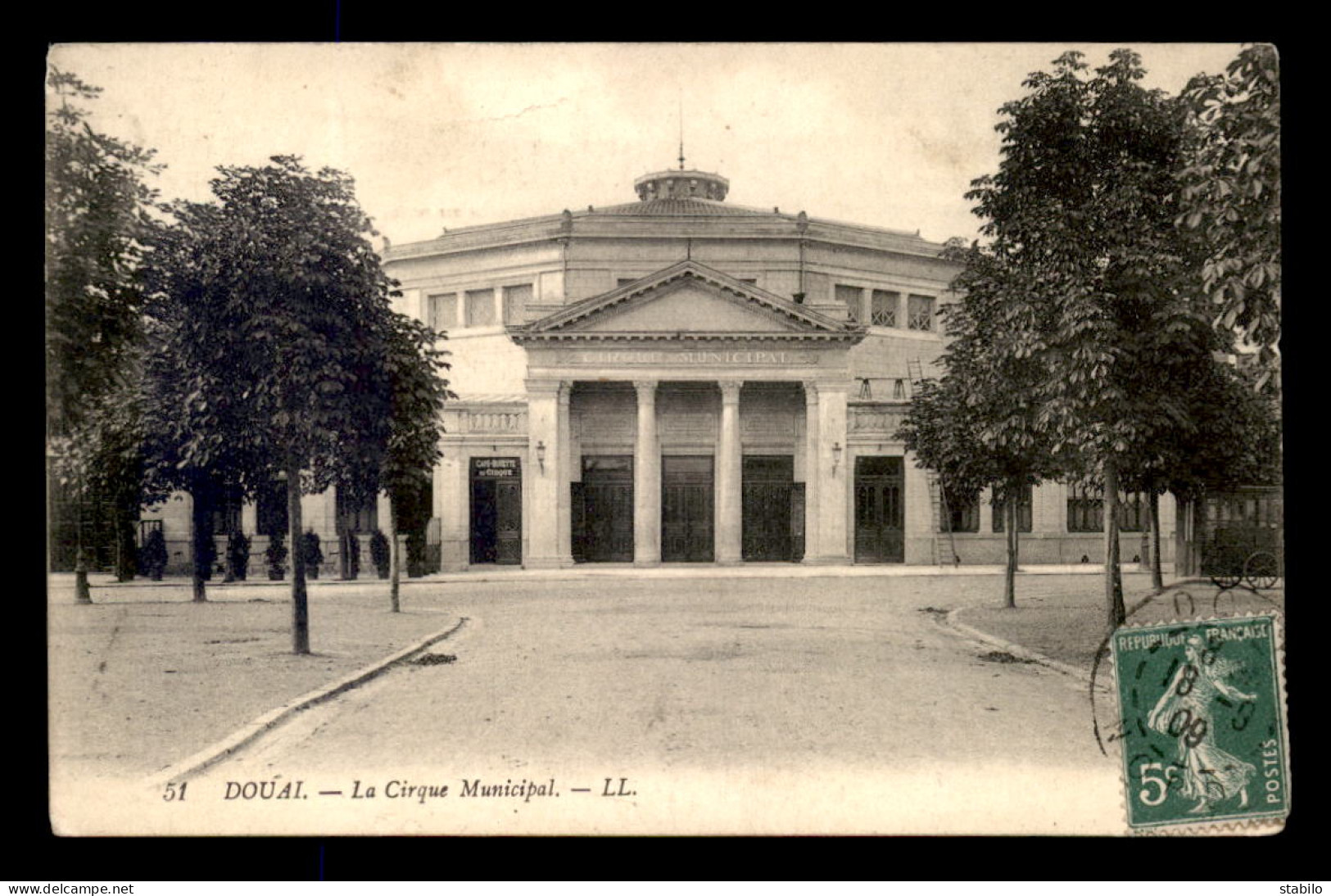 59 - DOUAI - LE CIRQUE MUNICIPAL - Douai