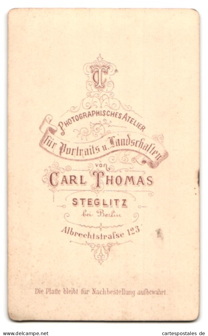 Fotografie Carl Thomas, Berlin-Steglitz, Albrechtstr. 123, Junge Dame In Hübscher Kleidung  - Persone Anonimi