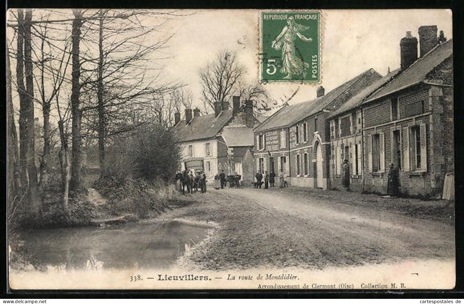 CPA Lieuvillers, La Route De Montdidier  - Andere & Zonder Classificatie