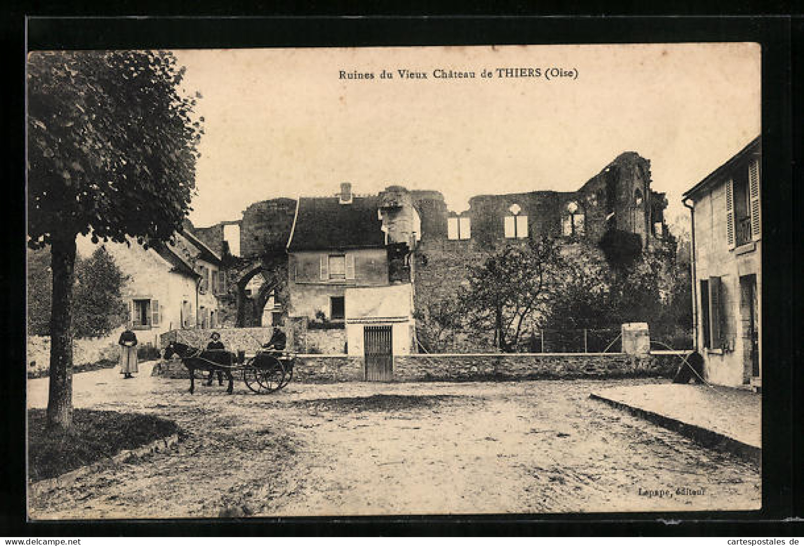 CPA Thiers, Ruines Du Vieux Chateau  - Other & Unclassified