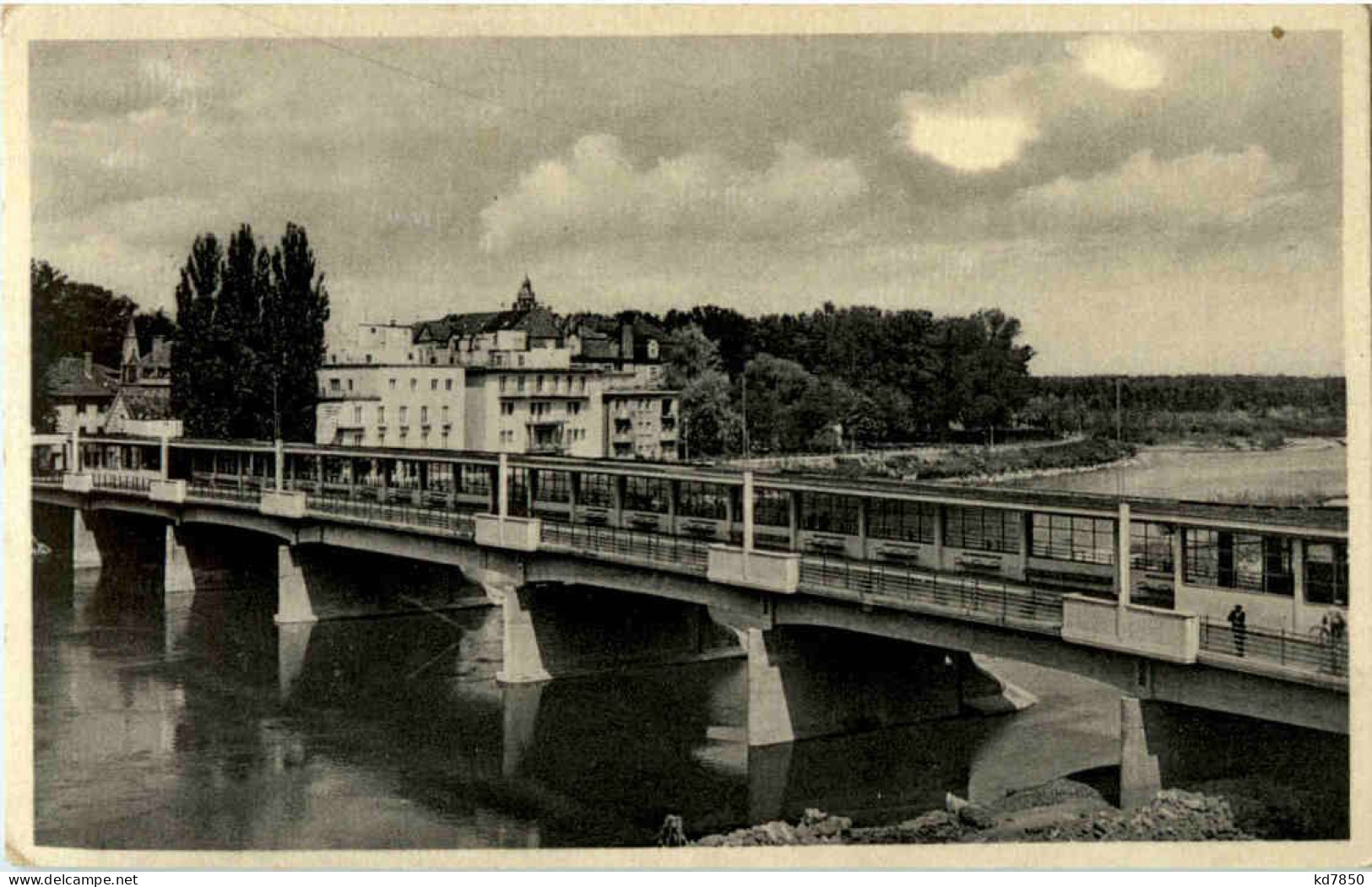 Bad Pistyan - Neue Brückenkolonnade - Tschechische Republik