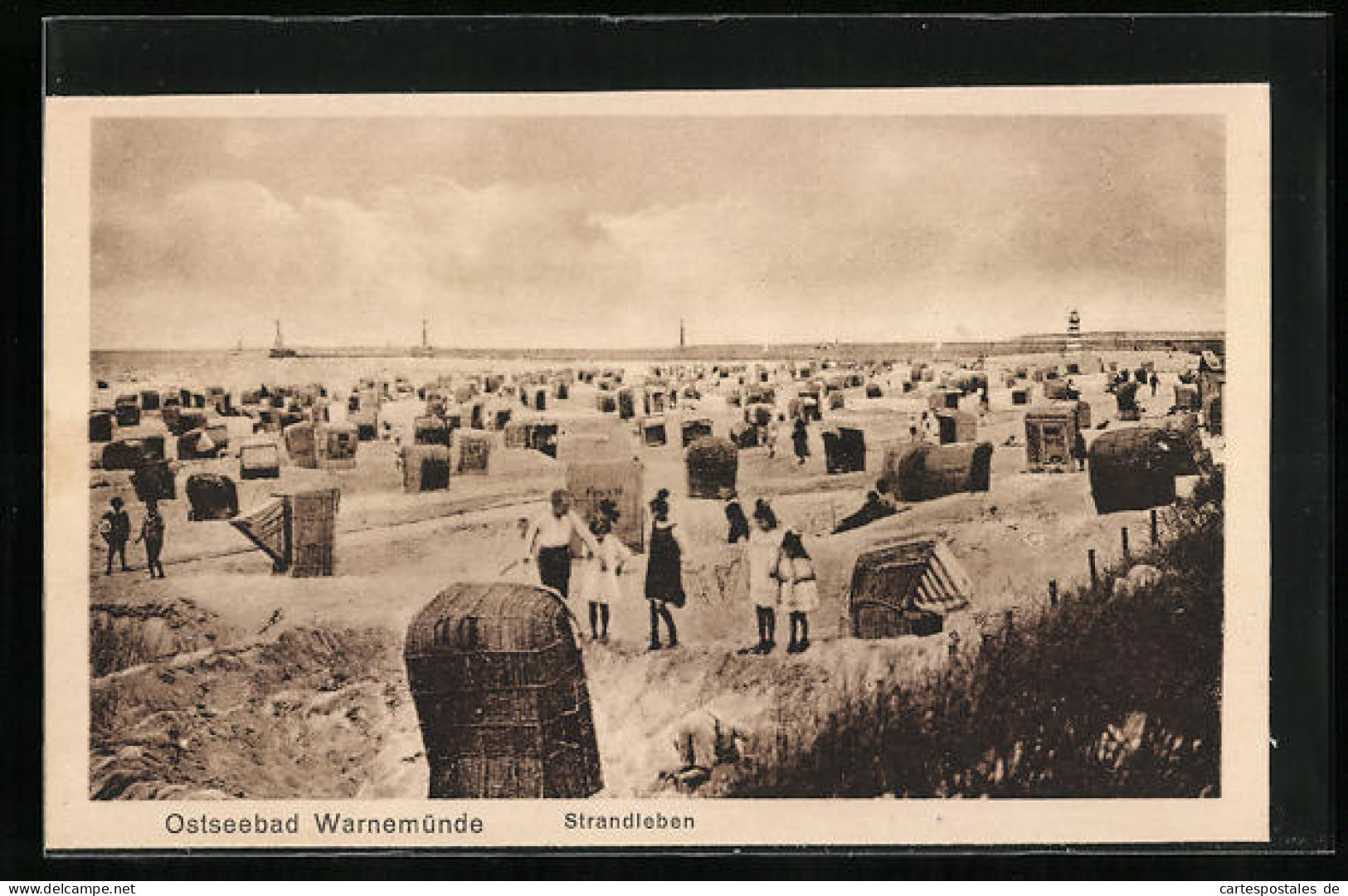 AK Warnemünde, Teilansicht Des Strandes Mit Besuchern  - Sonstige & Ohne Zuordnung