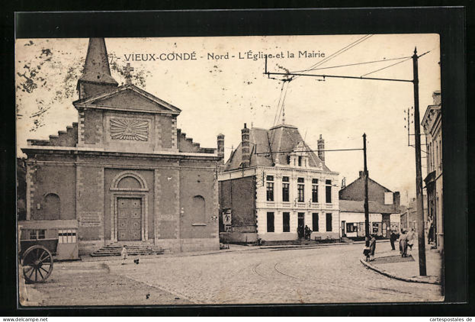 CPA Vieux-Condé, L'Église Et La Mairie  - Autres & Non Classés