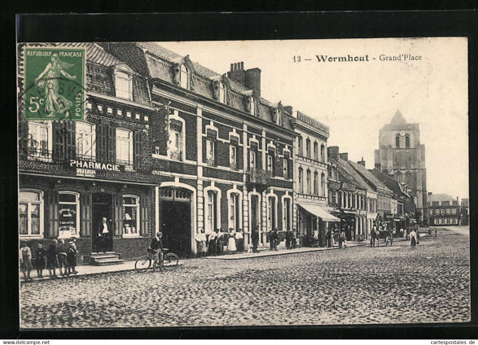 CPA Wormhoudt, Grand'Place  - Autres & Non Classés