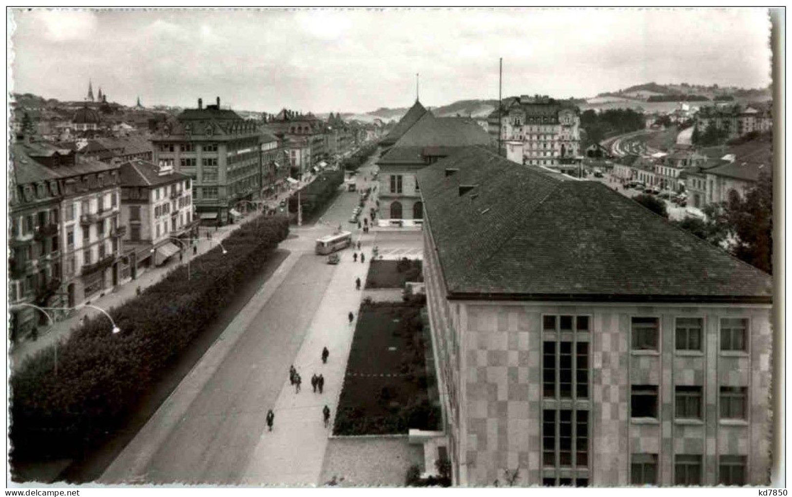 La Chaux De Fonds - Rue Leopold Robert - La Chaux-de-Fonds