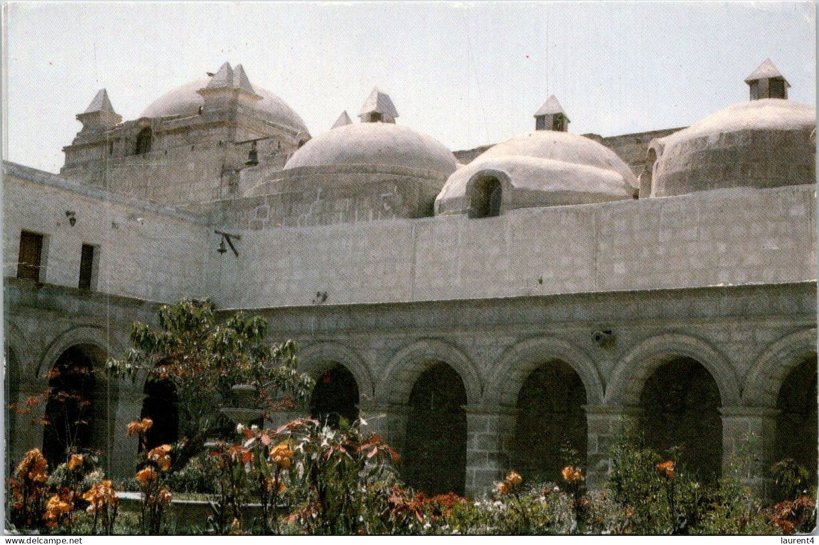 1-5-2024 (3 Z 33) Peru (posted To France 1990) Arequipa (UNESCO) Convent - Peru