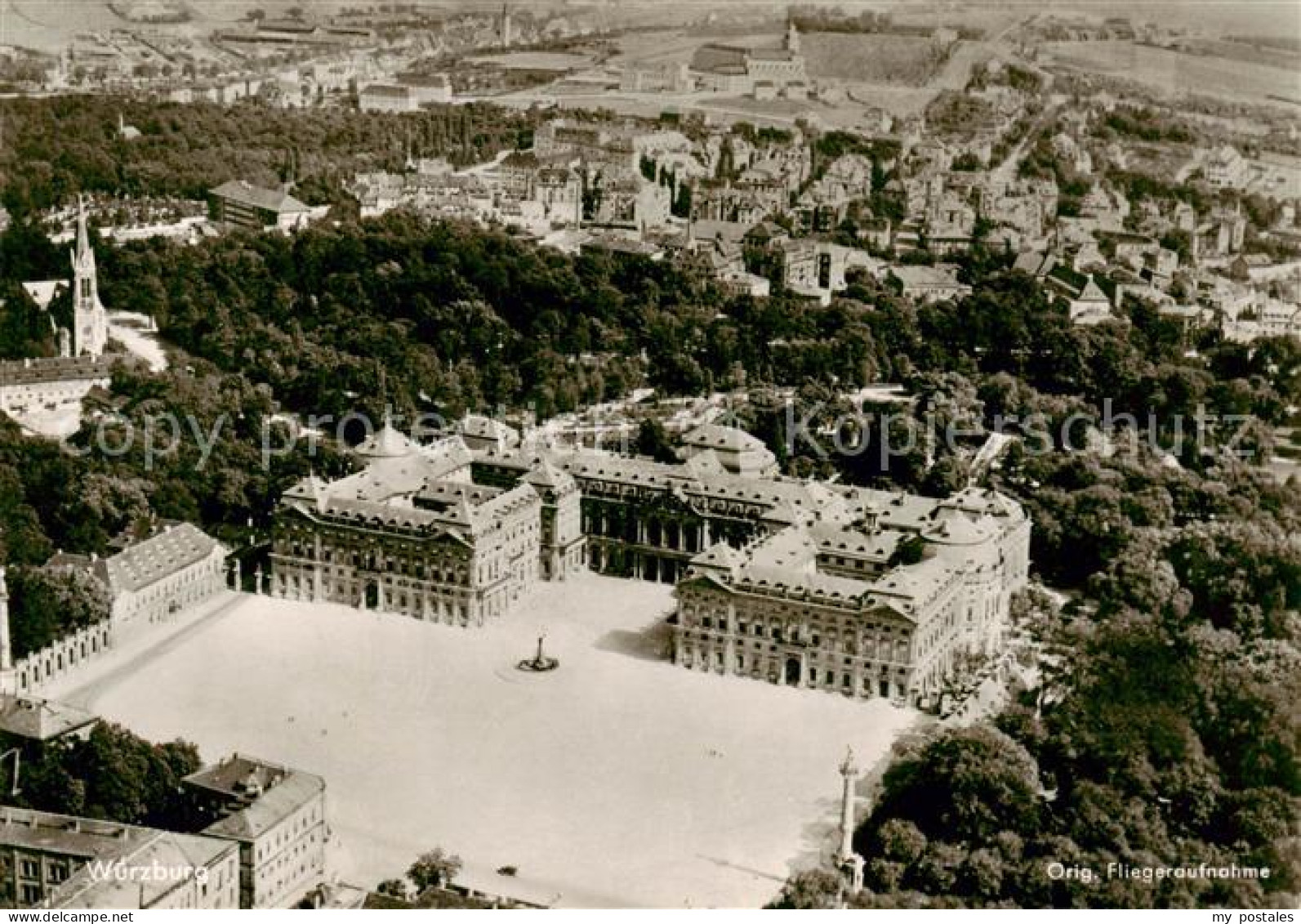 73829015 Wuerzburg Schloss Fliegeraufnahme Wuerzburg - Wuerzburg