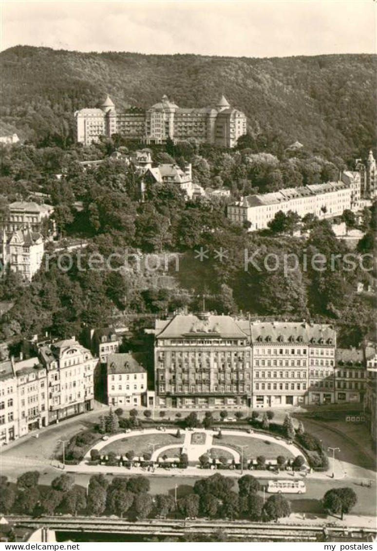 73662876 Karlovy Vary Karlsbad Fliegeraufnahme Leninplatz  - Tsjechië