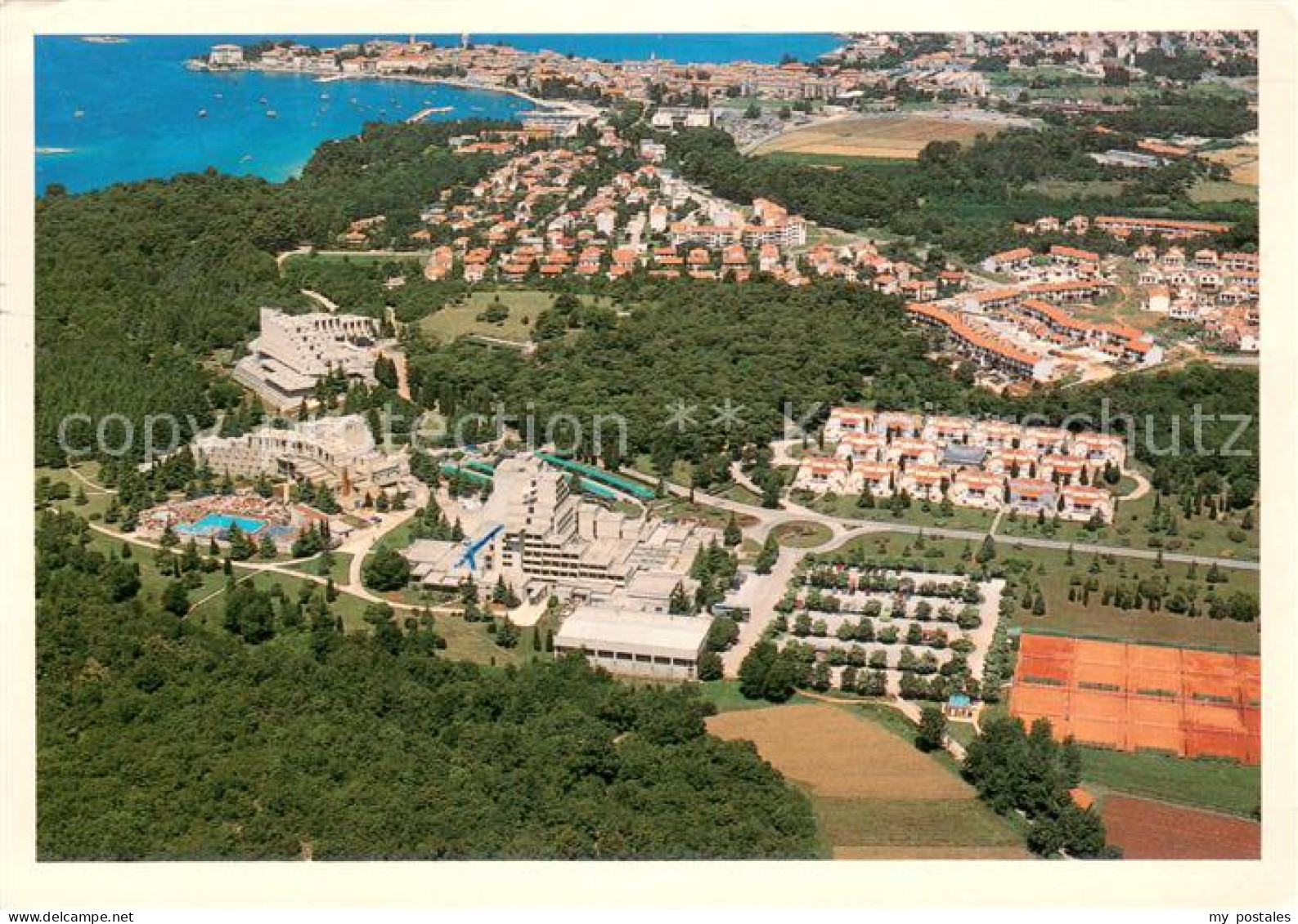 73661898 Porec Hotel Diamant Fliegeraufnahme Porec - Croacia