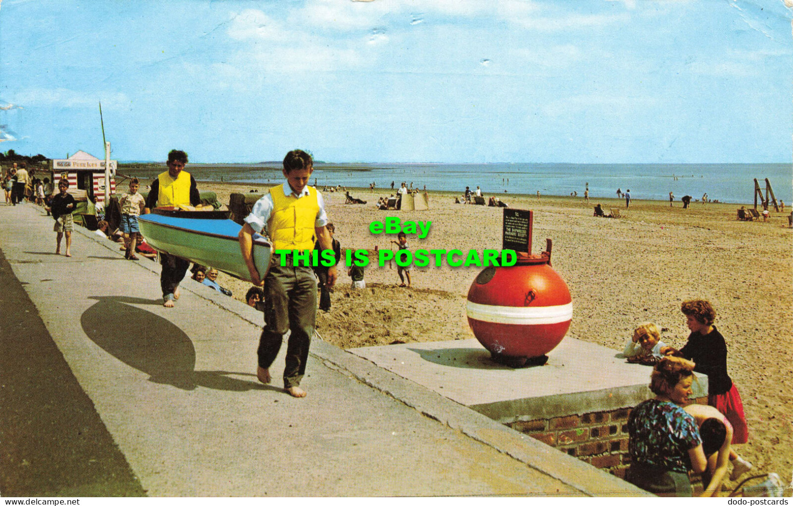 R566168 Beach. Broughty Ferry. PT35128. 1968 - Mondo