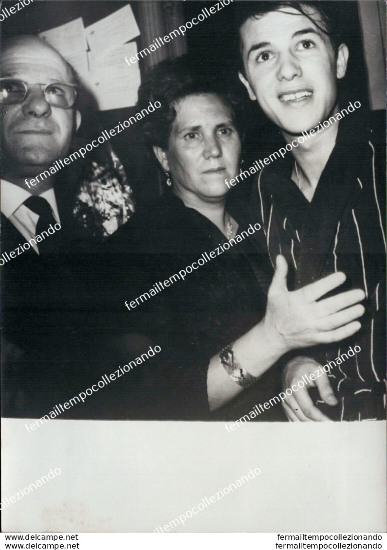 Fo1380 Foto Originale Personaggi Famosi  Il Cantante Adamo Con I Genitori - Other & Unclassified