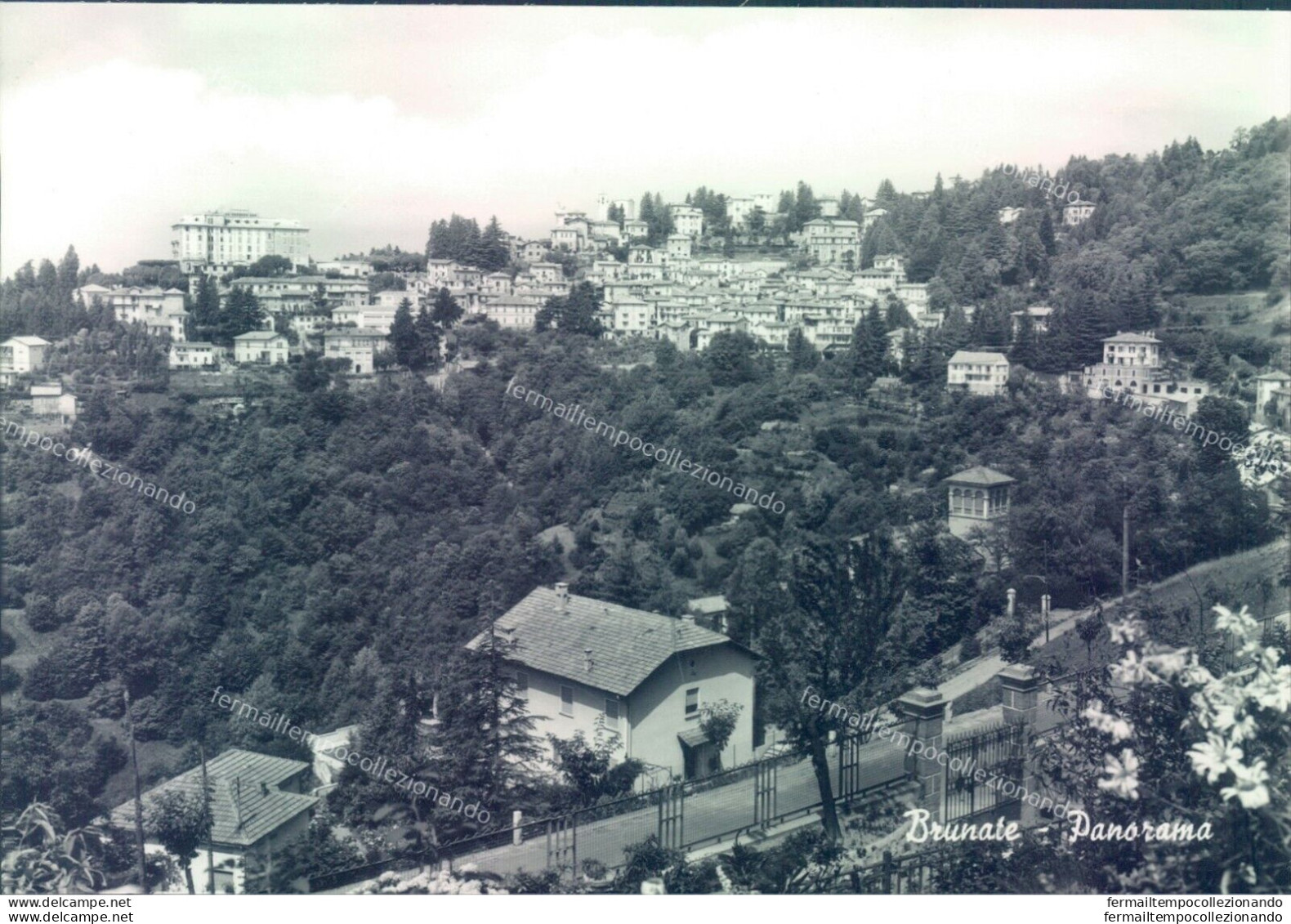 E27 - Cartolina Provincia Di Como -brunate Panorama - Como