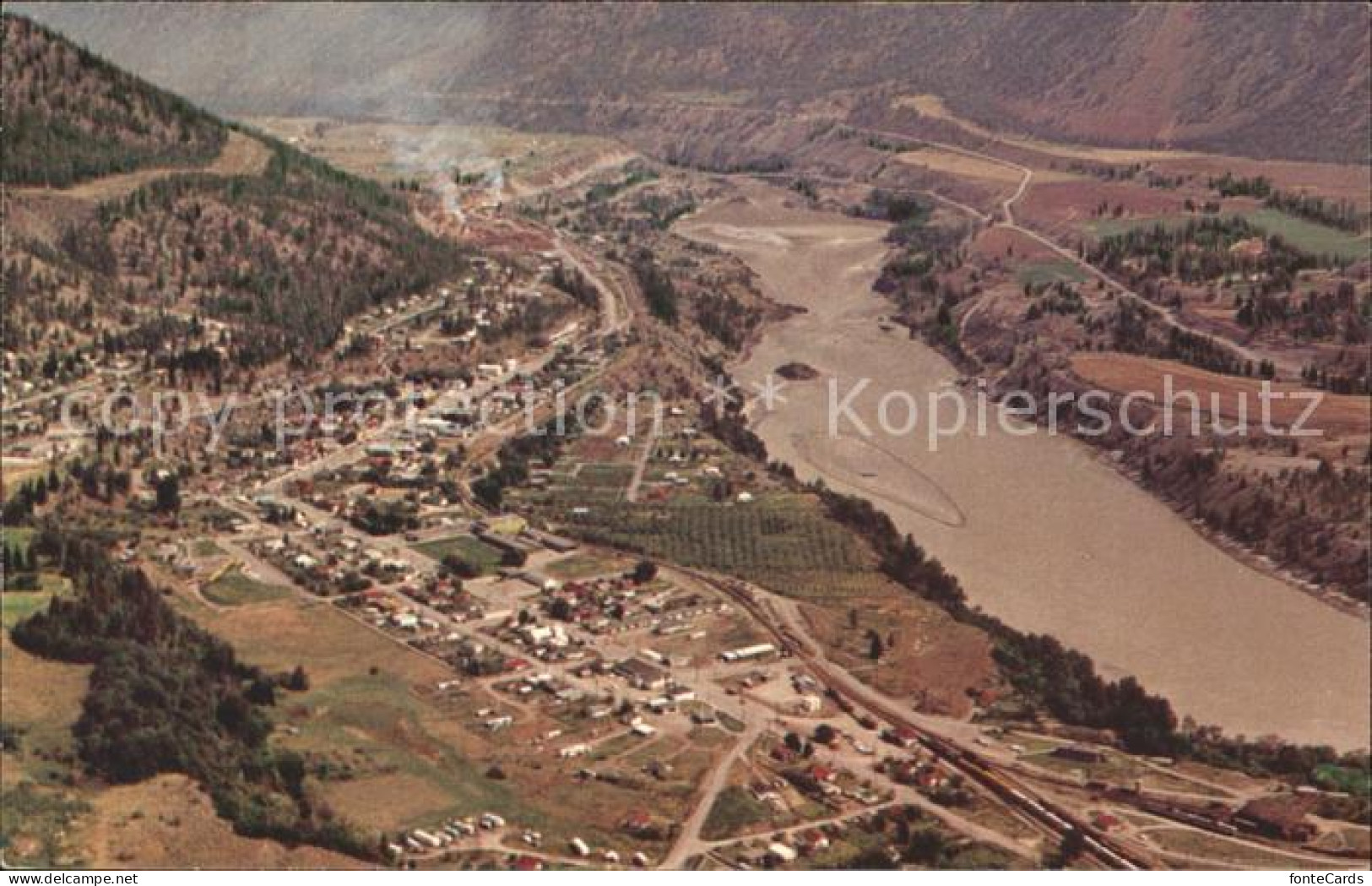 72124585 Lillooet Aerial View Lillooet - Non Classés