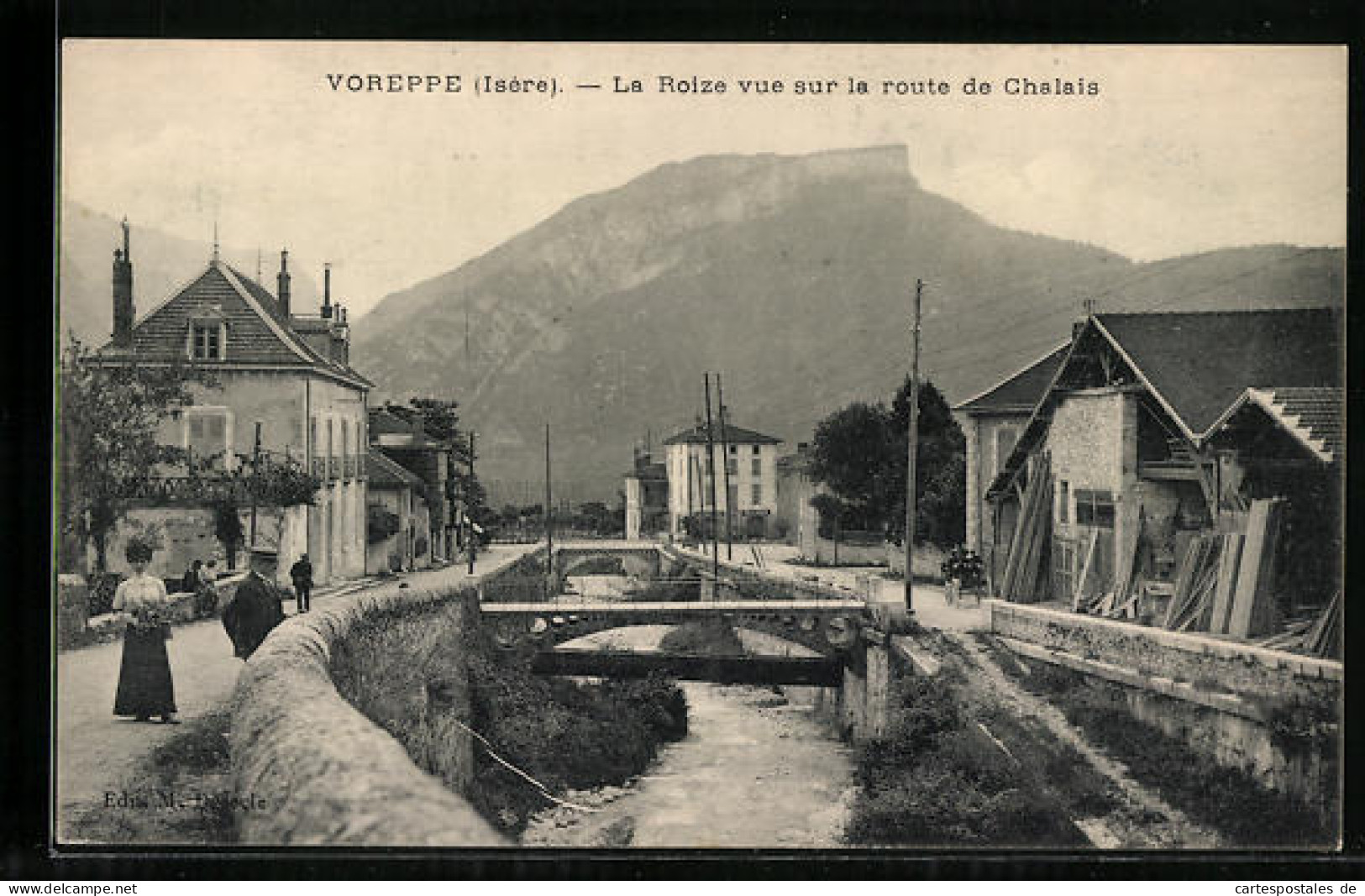 CPA Voreppe, La Roize Vue Sur La Route De Chalais  - Voreppe