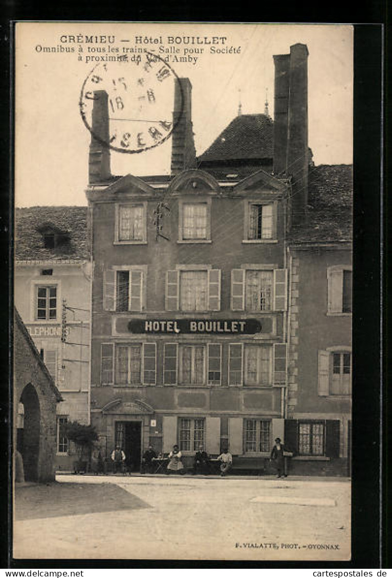 CPA Crémieu, Hotel Bouillet  - Crémieu