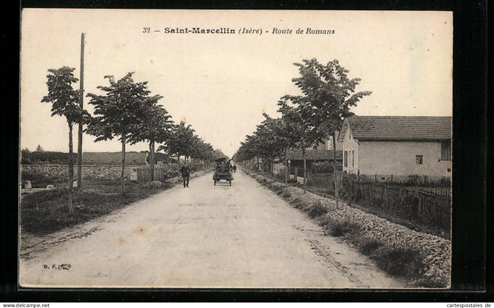 CPA Saint-Marcellin, Route De Romans  - Saint-Marcellin