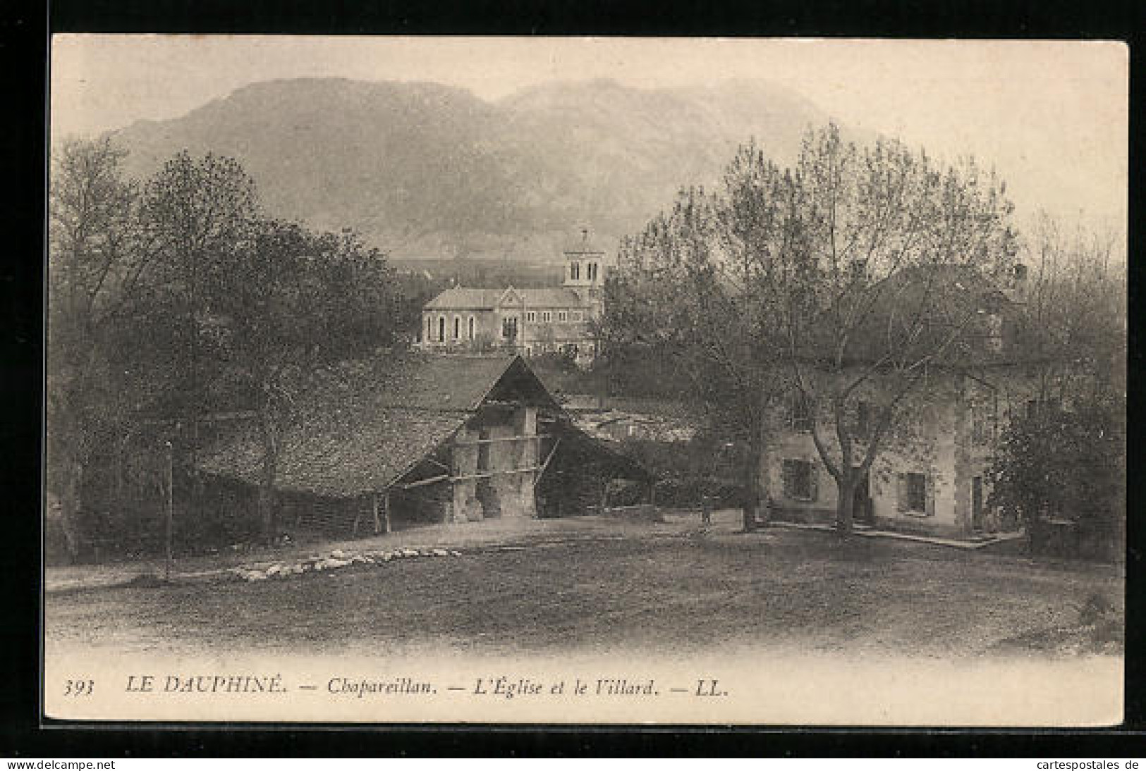 CPA Chapareillan, L`Église Et Le Villard  - Sonstige & Ohne Zuordnung