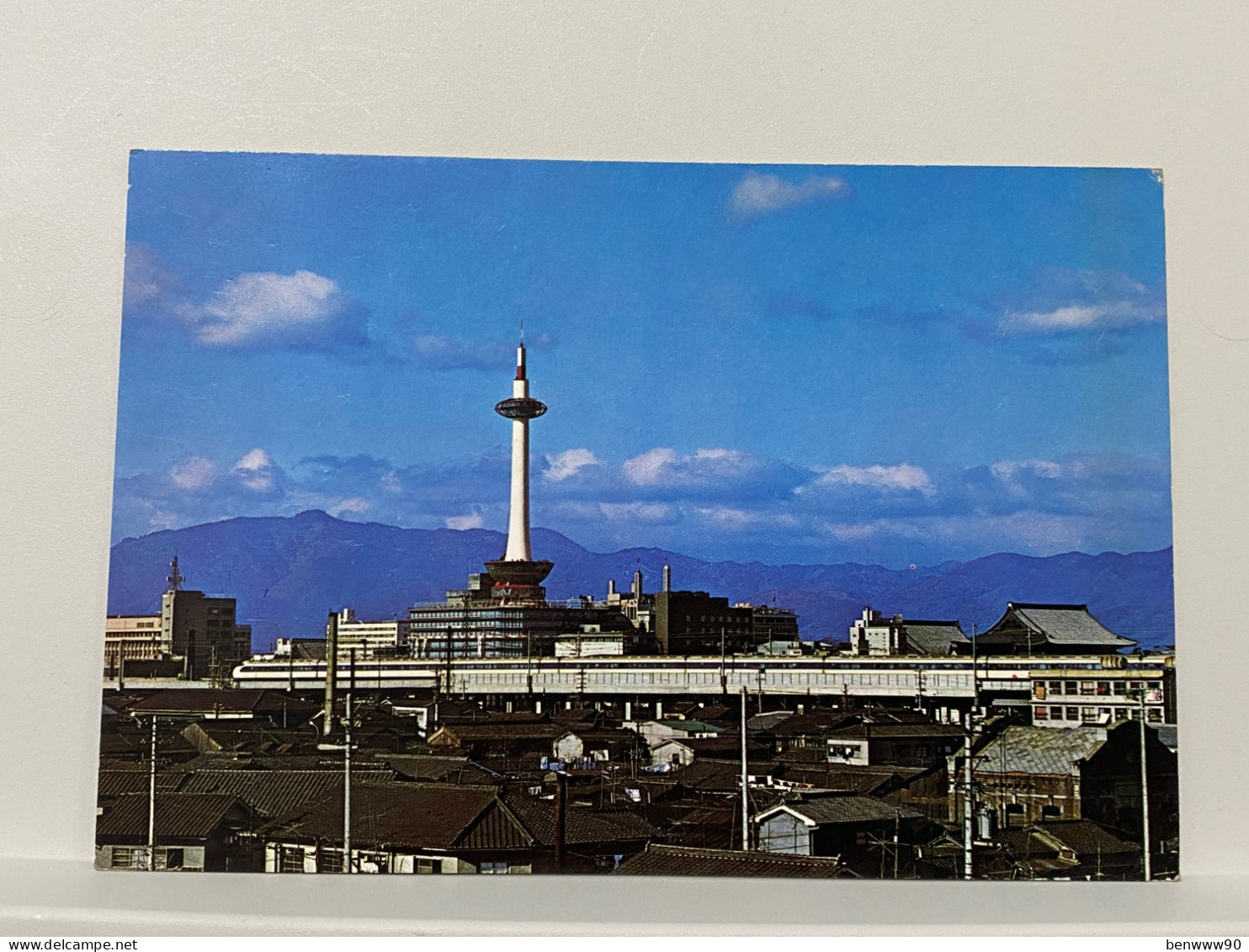 京都新幹線 Tokaido New Line And Kyoto Tower Kyoto , JAPAN JAPON POSTCARD - Kyoto