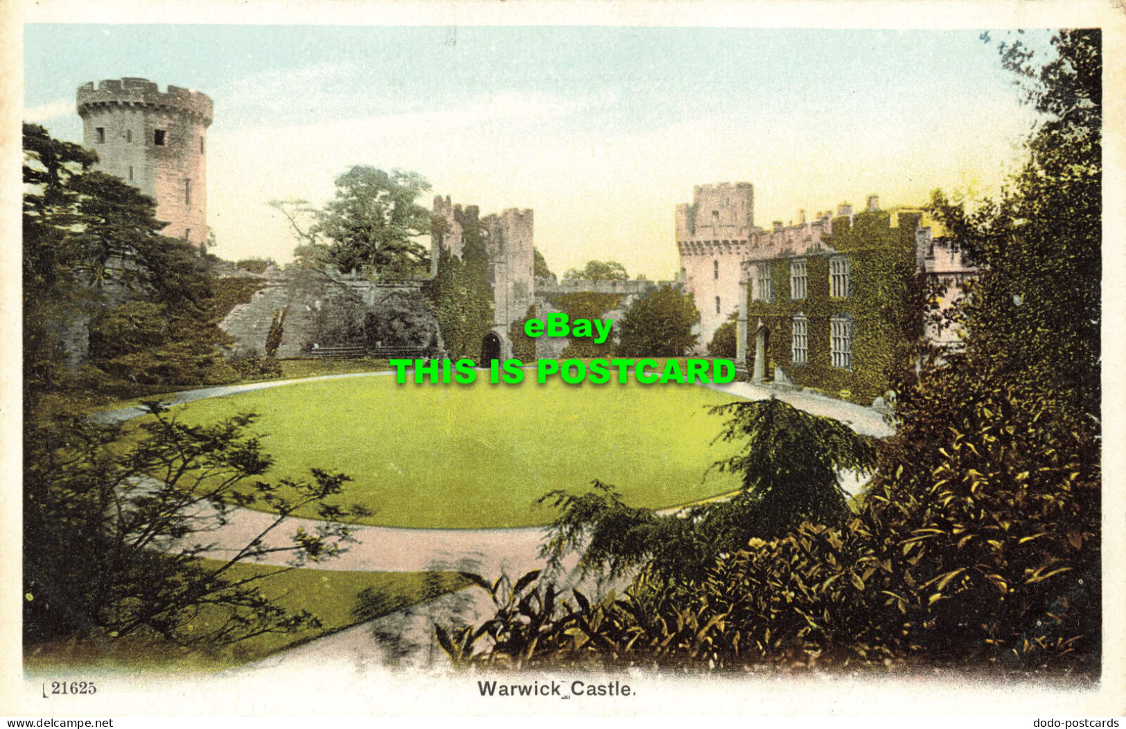 R568255 21625. Warwick Castle - World