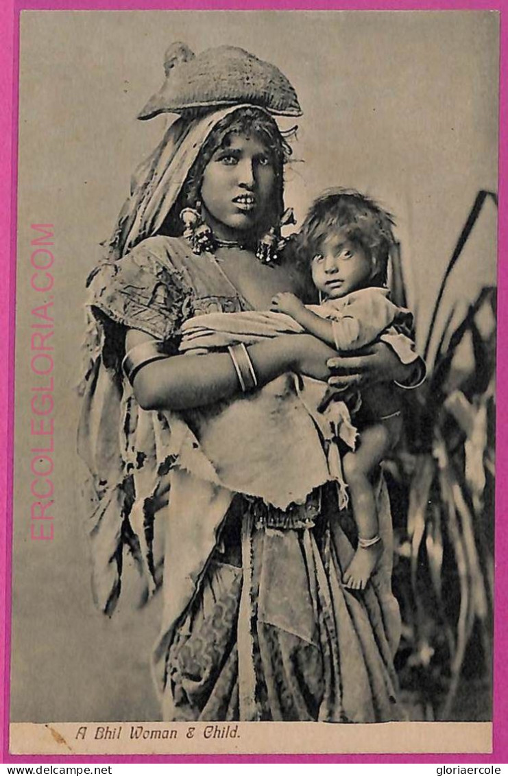 Ag3755  - INDIA - VINTAGE POSTCARD  -  Bhil People - India