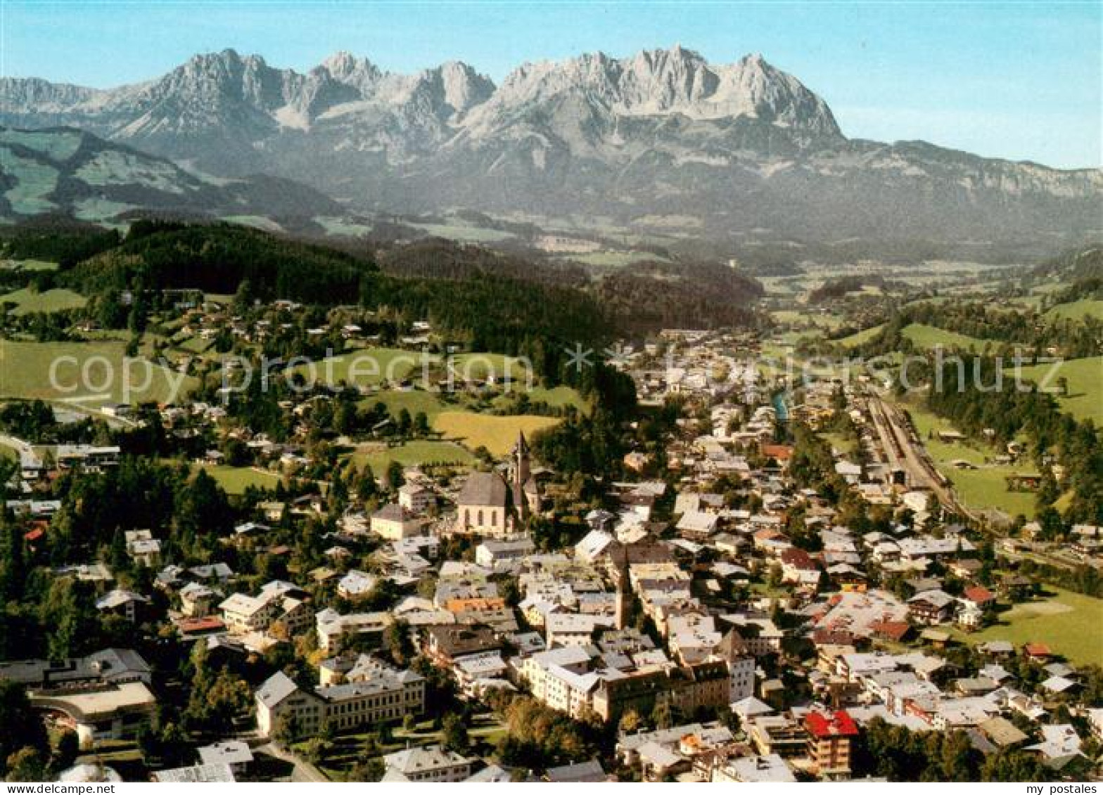 73657394 Kitzbuehel Tirol Fliegeraufnahme Mit Kaisergebirge Kitzbuehel Tirol - Altri & Non Classificati