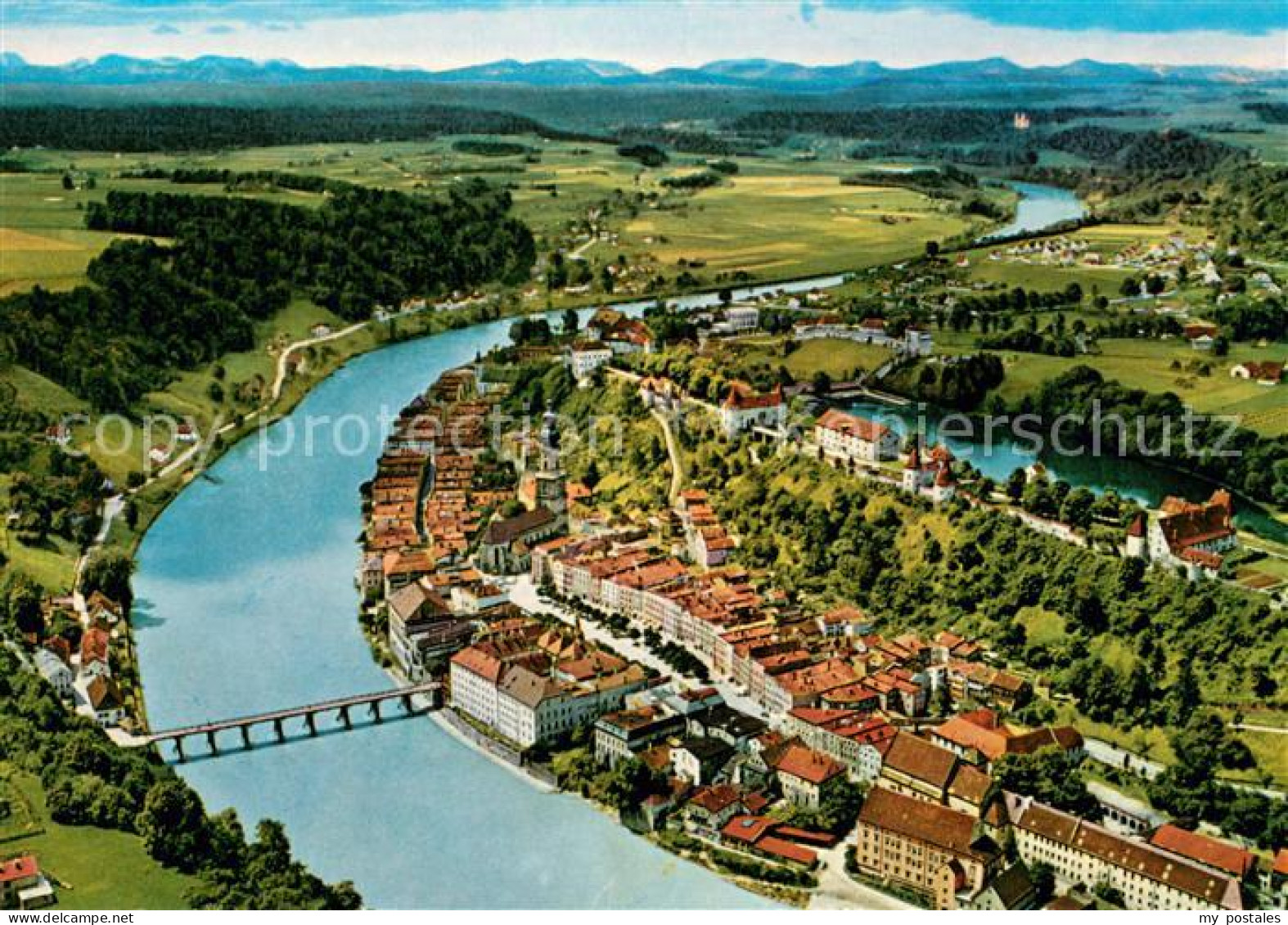 73657152 Burghausen Salzach Laengste Burg Deutschlands Fliegeraufnahme Burghause - Burghausen