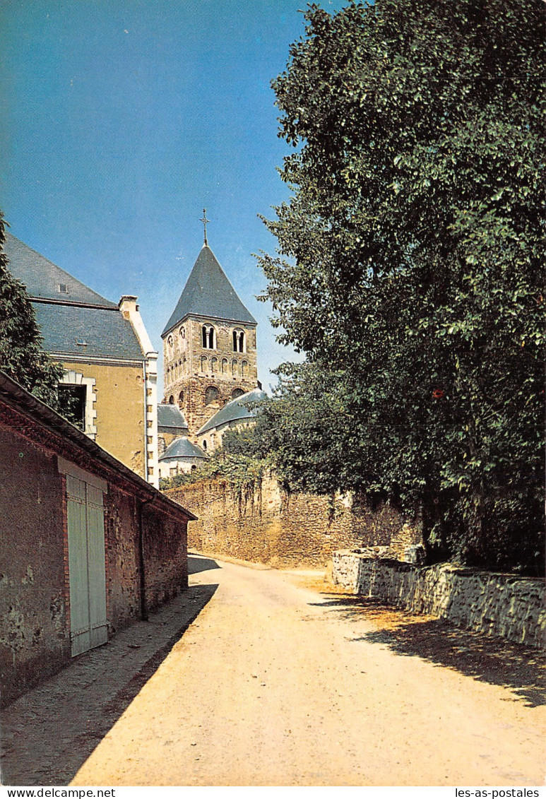 53 CHÂTEAU GONTIER EGLISE SAINT JEAN - Chateau Gontier