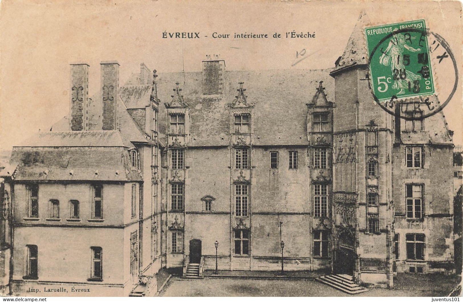 CPA Evreux-Cour Intérieure De L'évêché-Timbre   L2877 - Evreux