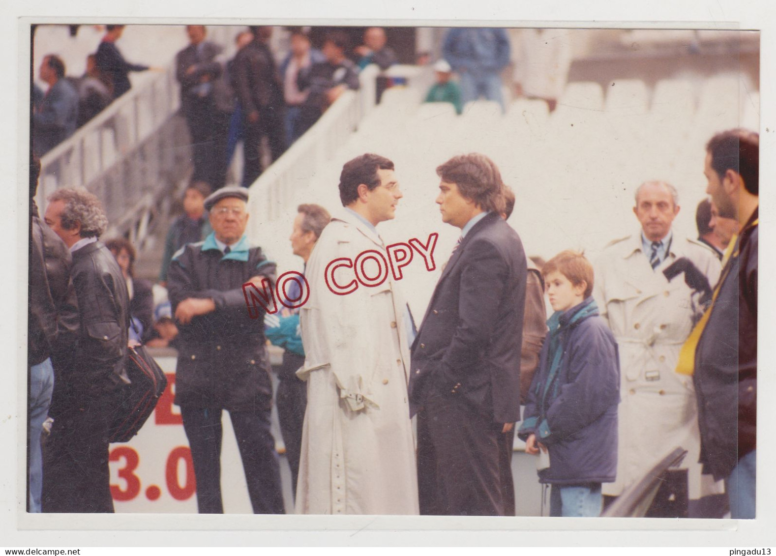 Fixe Football ISTRES-CANNES 1992-1993 Tapie Levreau - Sports