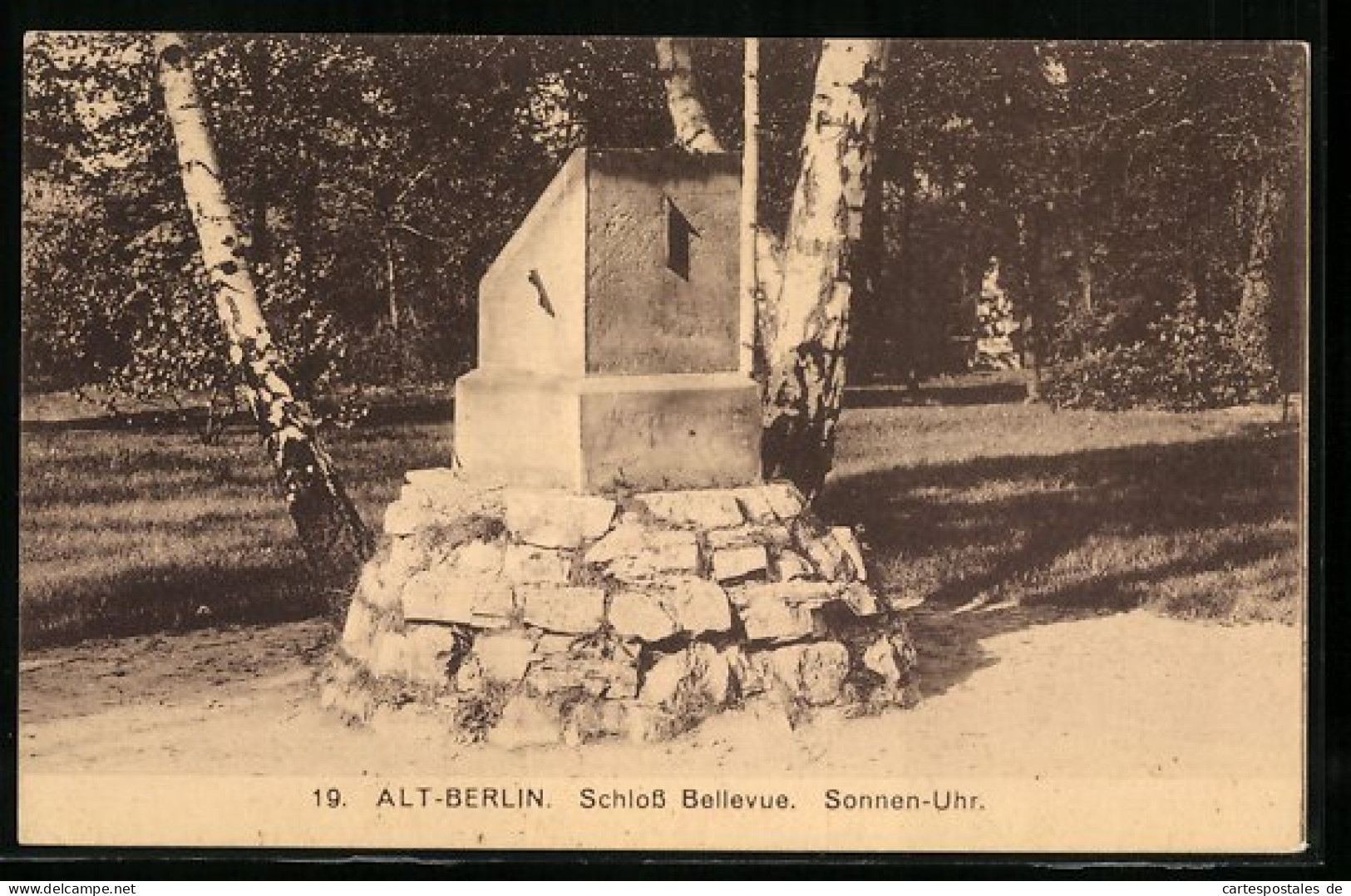 AK Alt-Berlin-Tiergarten, Schloss Bellevue, Sonnen-Uhr  - Astronomia