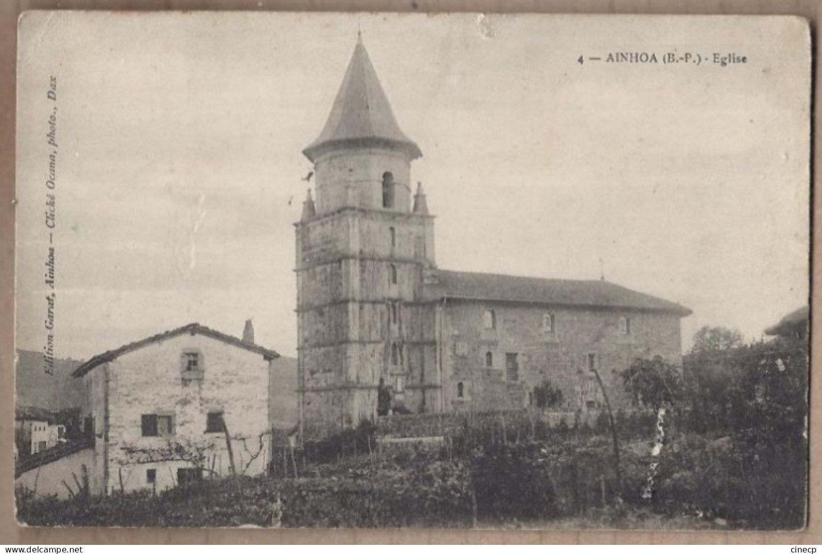 CPA 64 - AINHOA - AÏNHOA - Eglise - TB PLAN EDIFICE RELIGIEUX CENTRE VILLAGE + Maisons - Ainhoa