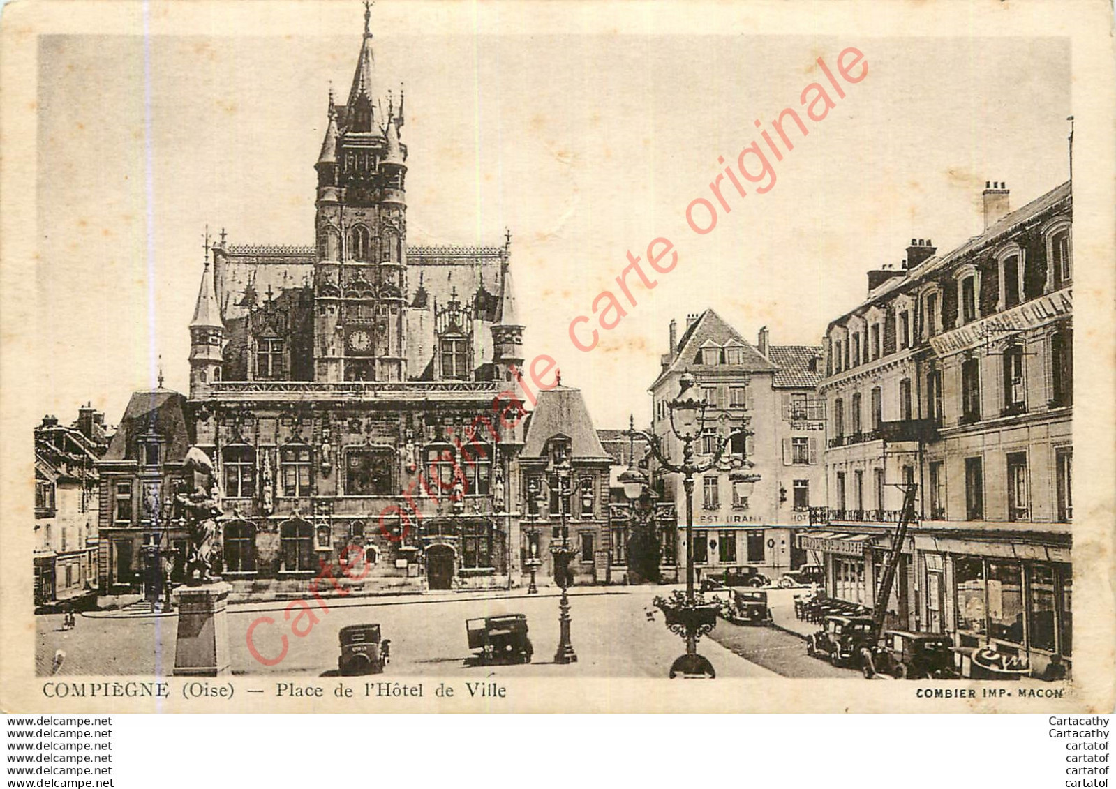 60.  COMPIEGNE .  Place De L'Hôtel De Ville . - Compiegne