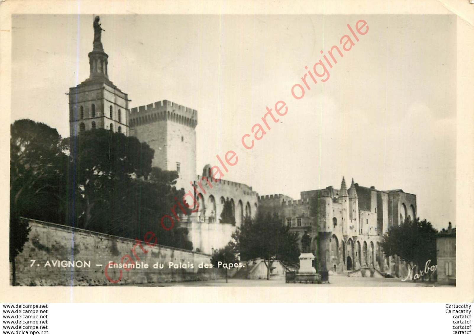 84.  AVIGNON .  Ensemble Du Palais Des Papes . - Avignon