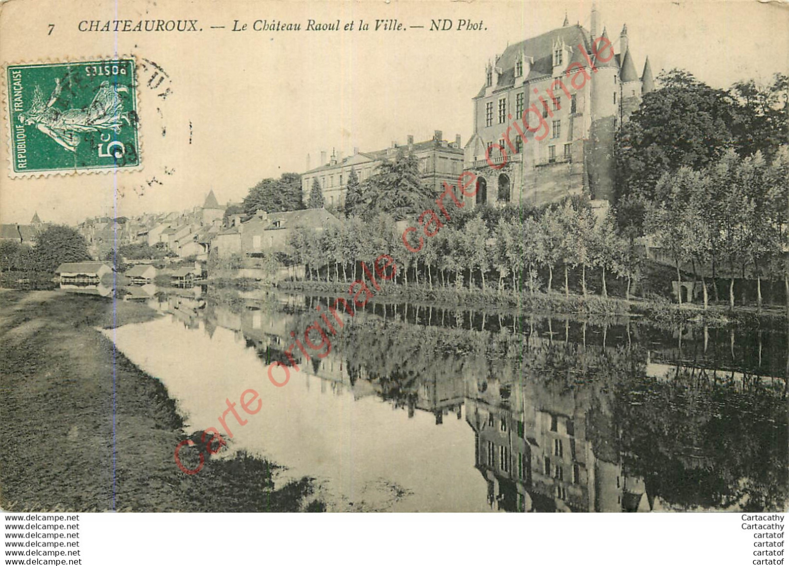 36.  CHATEAUROUX .  Le Château Raoul Et La Ville . - Chateauroux
