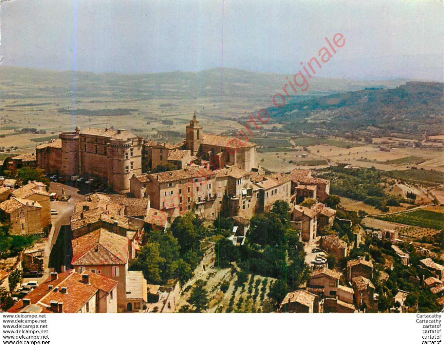 84.  GORDES .  Vue Aérienne . - Gordes