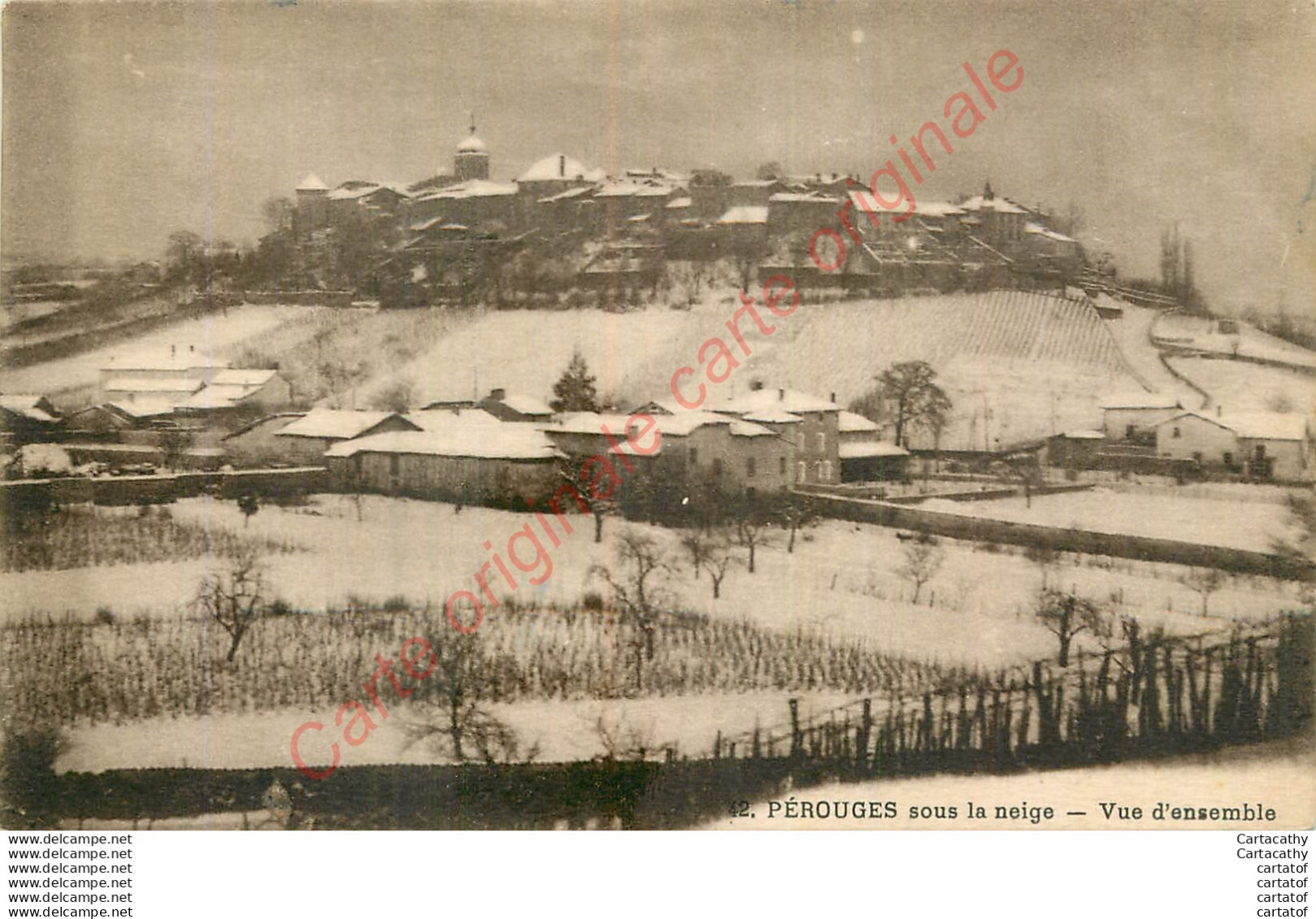 01.  PEROUGES . Vue D'ensemble Sous La Neige . - Pérouges