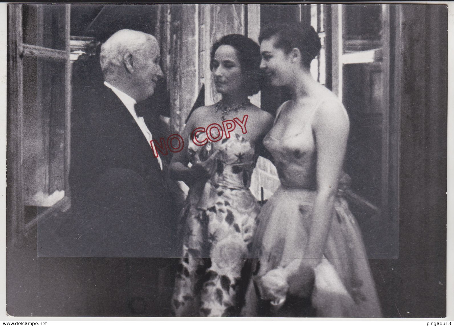 Fixe Cinéma Charlie Chaplin Michèle Mercier - Famous People