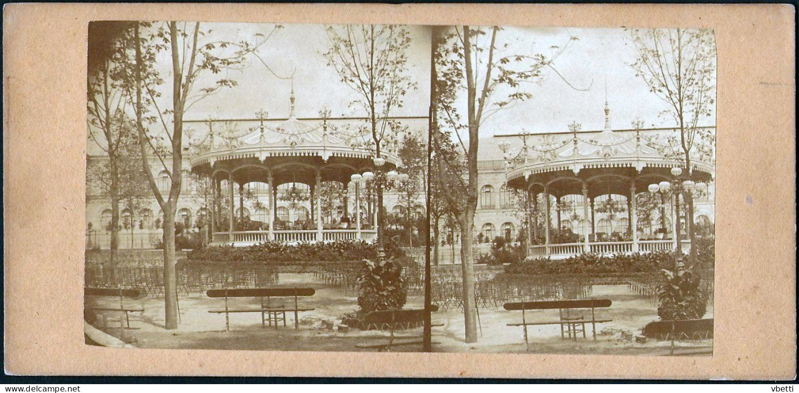 Photo Stéréo / France, Paris, Kiosque à Musique - Stereoscopic